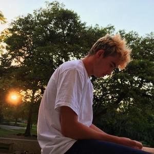 Meet your Posher, Charlie